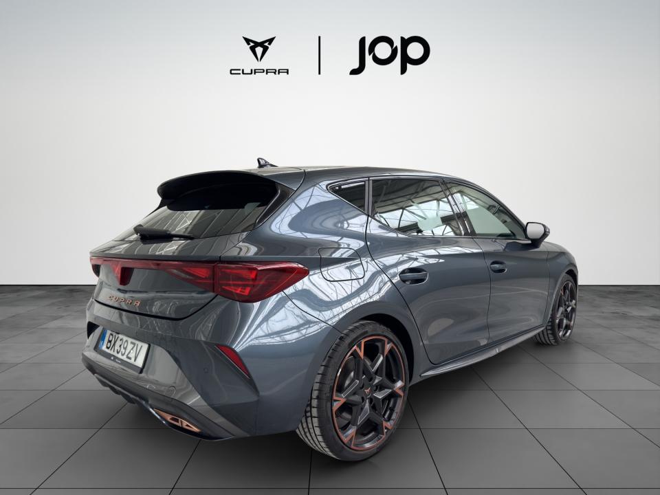 cupra-leon-2025-hibrido-1498cc
