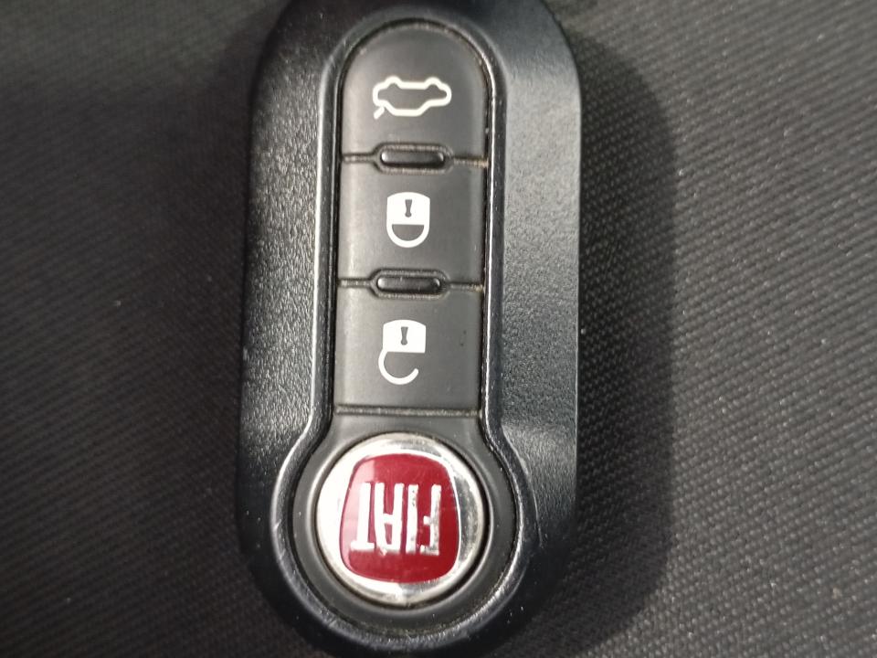 fiat-500-2024-gasolina-999cc