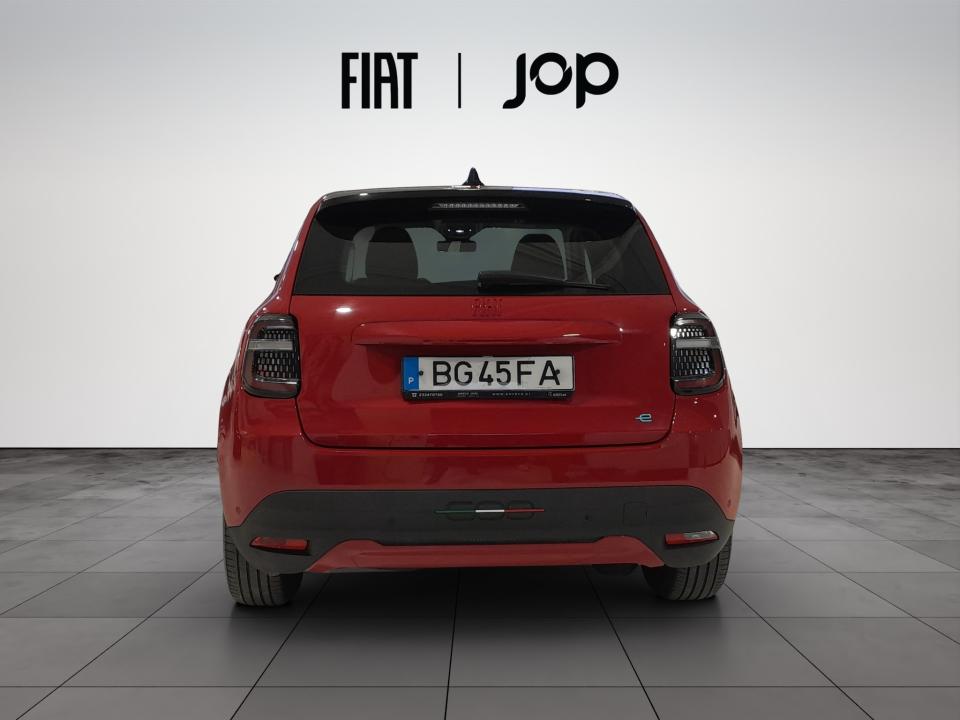 fiat-600-2023-eletrico-0cc