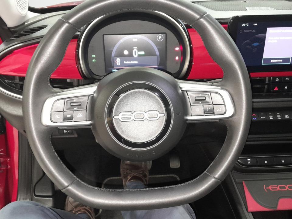 fiat-600-2023-eletrico-0cc