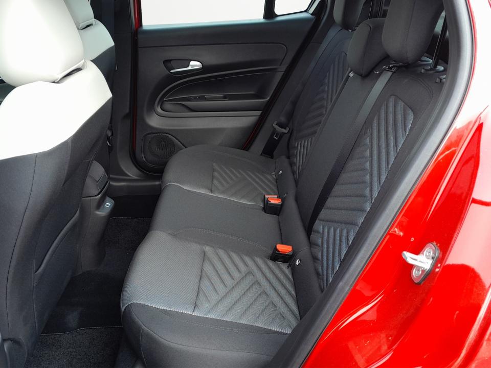fiat-600-2026-gasolina-1199cc