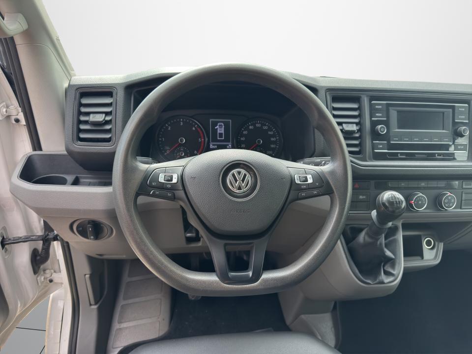 volkswagen-crafter-2023-diesel-1968cc