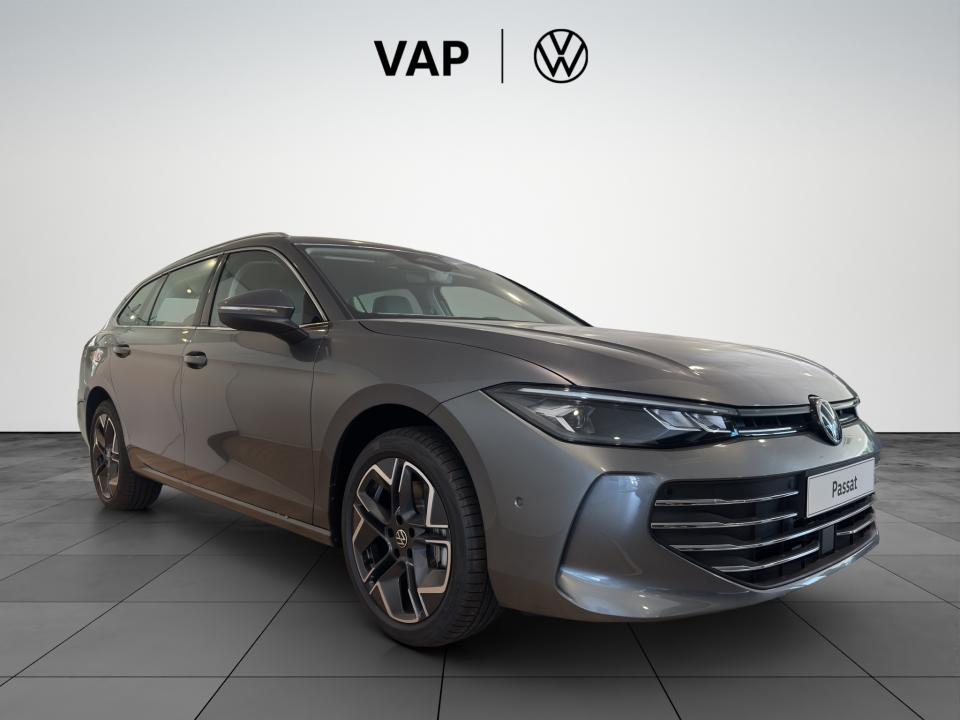 volkswagen-passat-2025-hibrido-1498cc