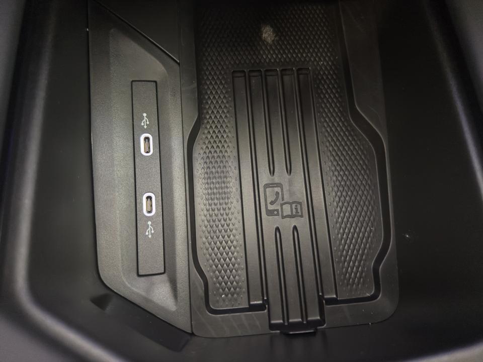 volkswagen-passat-2025-hibrido-1498cc