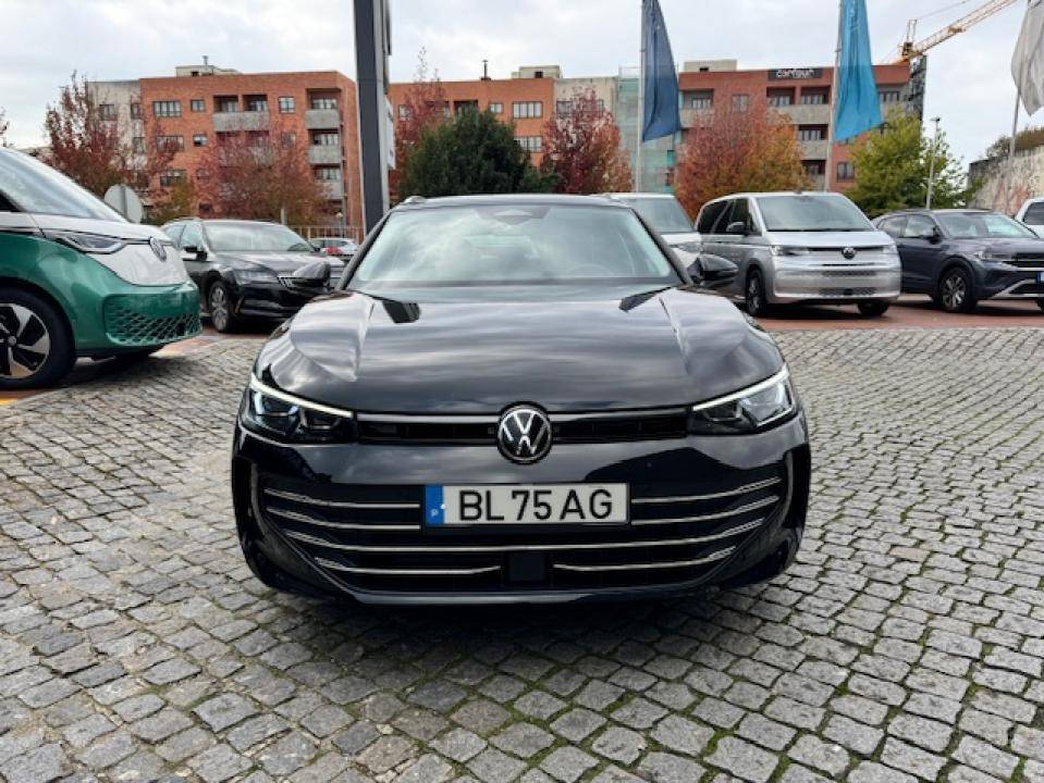 volkswagen-passat-2024-diesel-1968cc