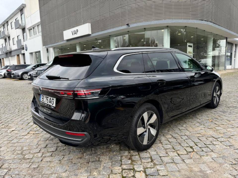 volkswagen-passat-2024-diesel-1968cc