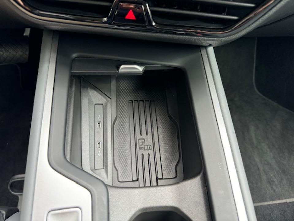 volkswagen-passat-2024-diesel-1968cc