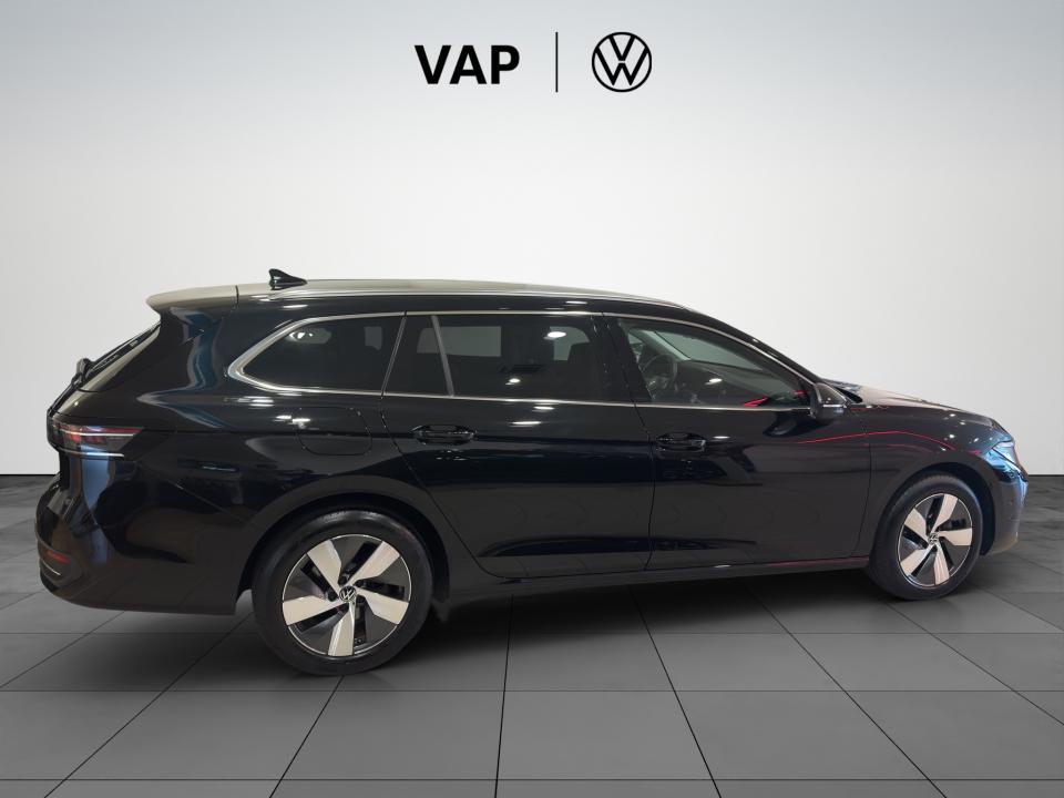volkswagen-passat-2024-diesel-1968cc