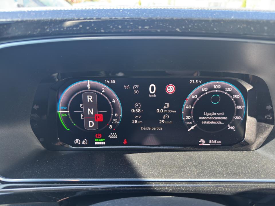 volkswagen-caddy-2026-hibrido-1498cc