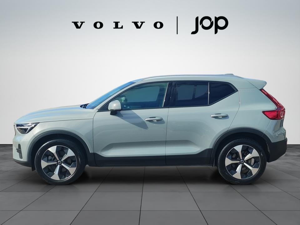volvo-xc40-2025-gasolina-1969cc