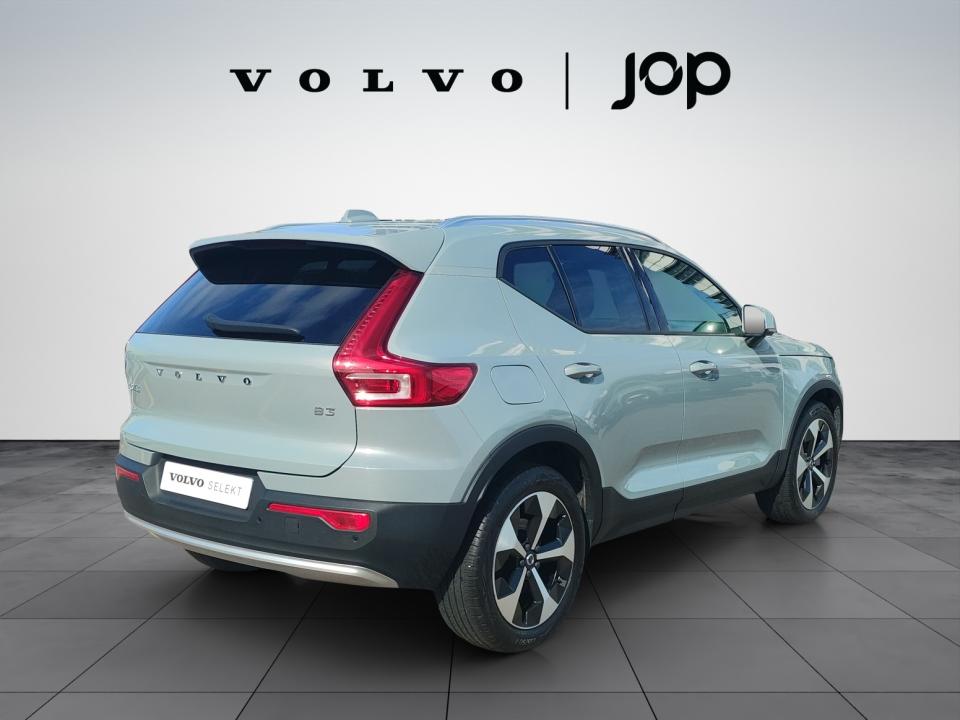 volvo-xc40-2025-gasolina-1969cc