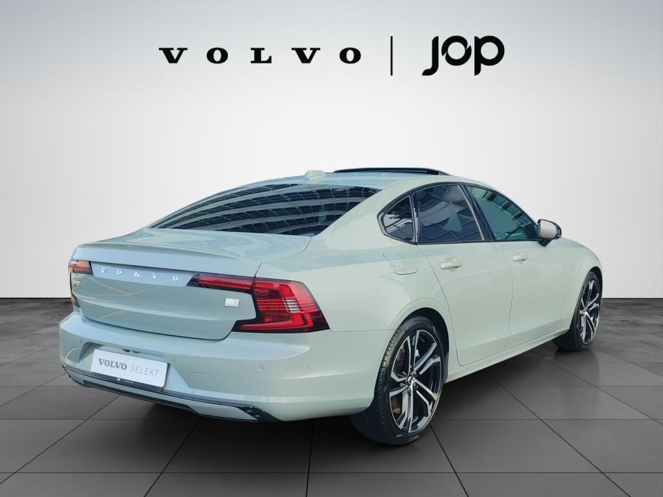 volvo-s90-2025-hibrido-1969cc