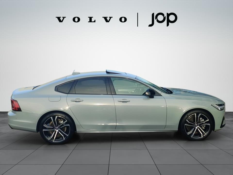 volvo-s90-2025-hibrido-1969cc