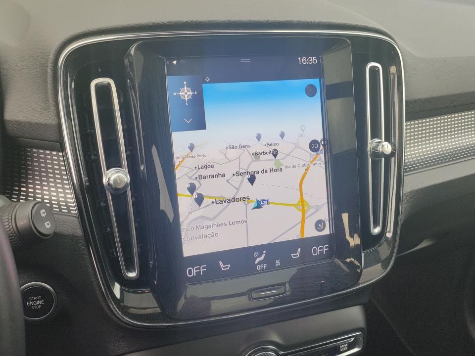 volvo-xc40-2024-gasolina-1477cc