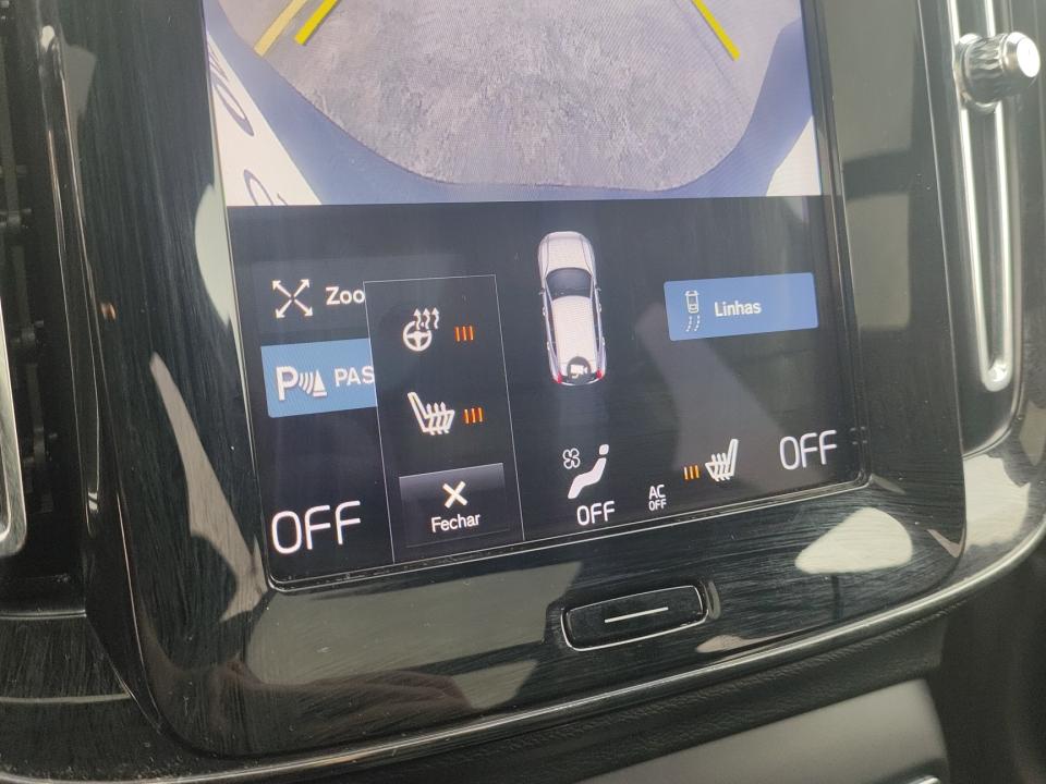 volvo-xc40-2024-gasolina-1477cc