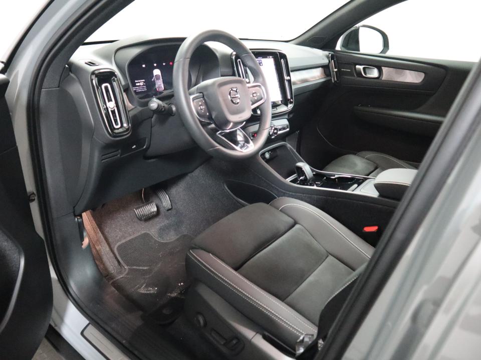 volvo-xc40-2023-eletrico-0cc