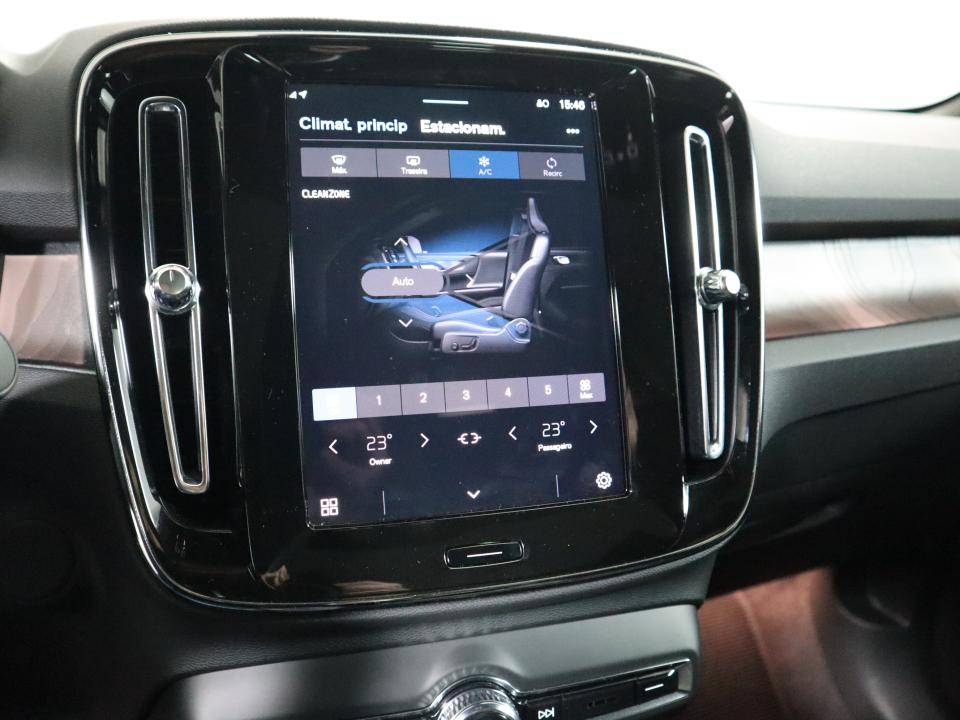 volvo-xc40-2023-eletrico-0cc
