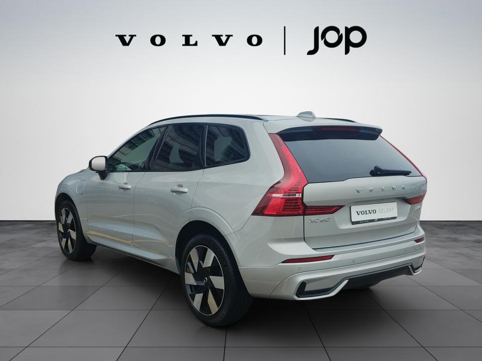 volvo-xc60-2024-hibrido-1969cc