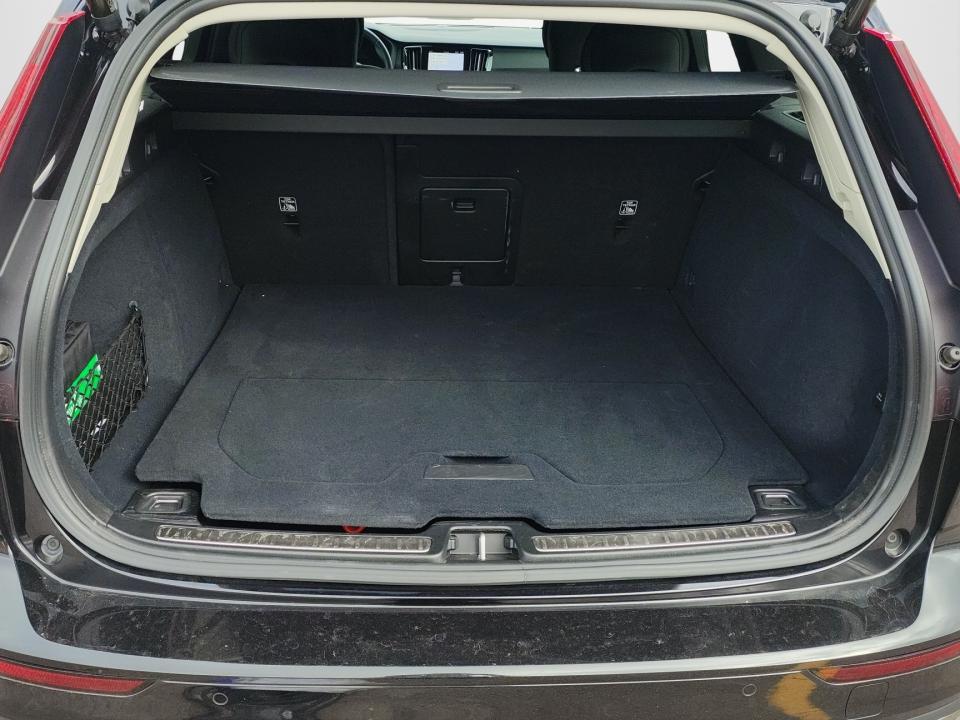 volvo-v60-2025-hibrido-1969cc