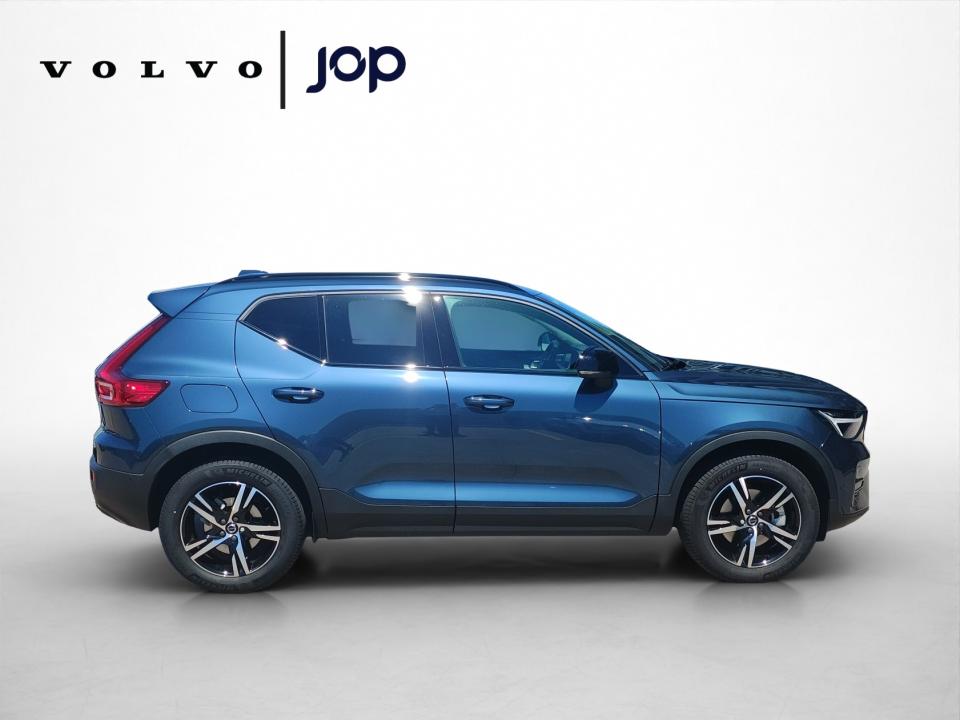 volvo-xc40-2026-gasolina-1969cc