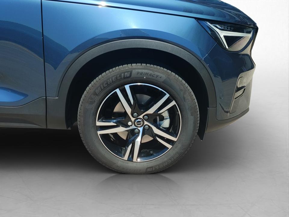 volvo-xc40-2026-gasolina-1969cc