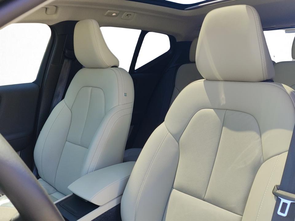 volvo-xc40-2026-gasolina-1969cc