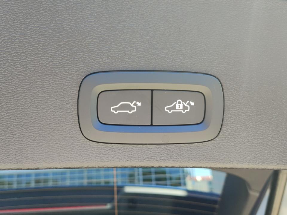 volvo-xc40-2026-gasolina-1969cc
