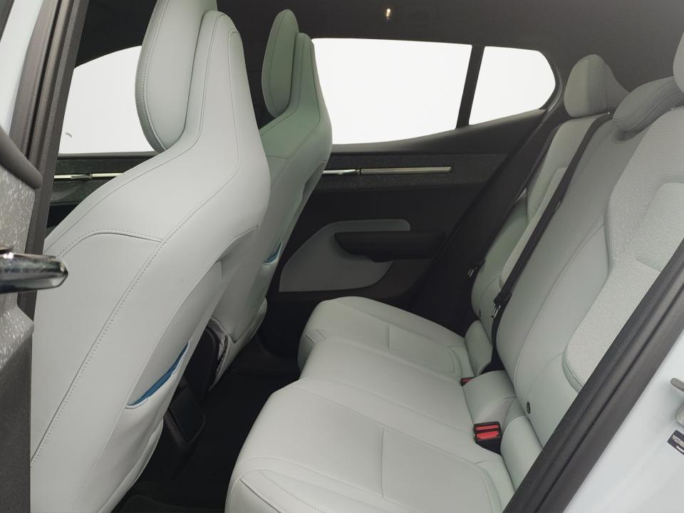 volvo-ex30-2024-eletrico-0cc