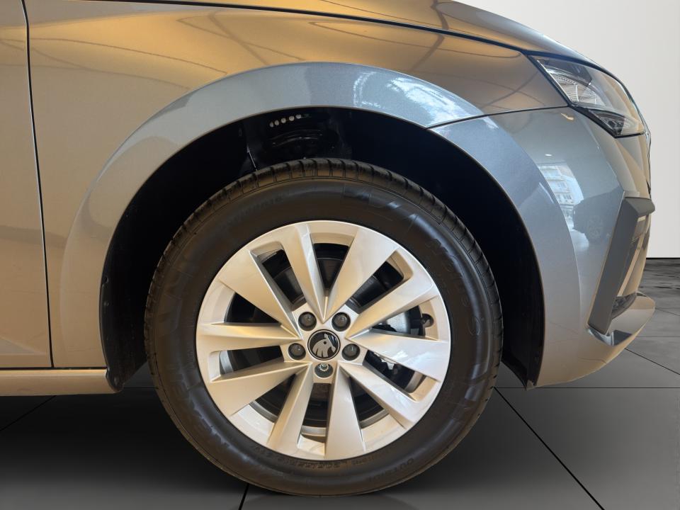 skoda-scala-2026-gasolina-999cc