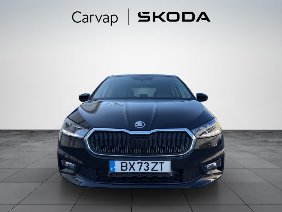 skoda-fabia-2025-gasolina-999cc