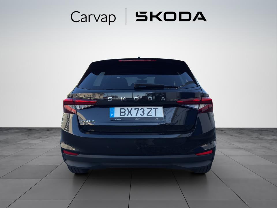 skoda-fabia-2025-gasolina-999cc