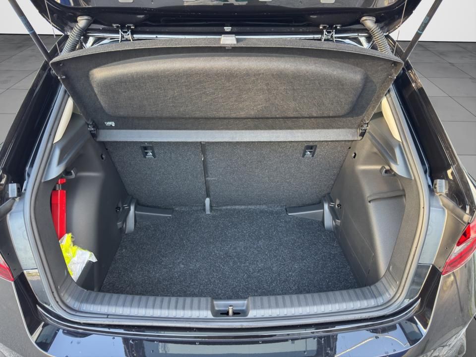 skoda-fabia-2025-gasolina-999cc