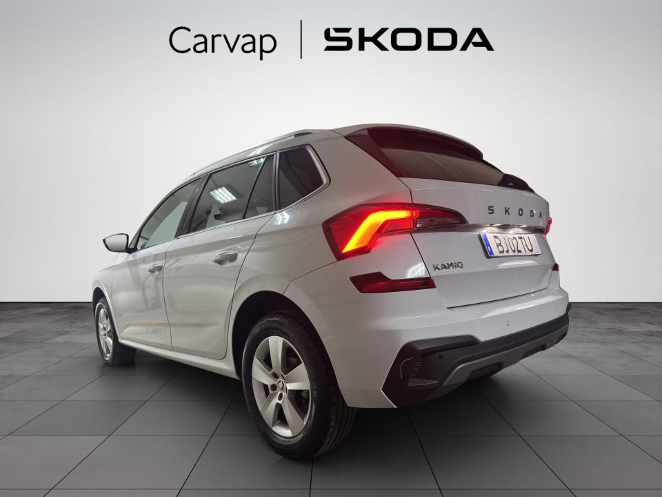 skoda-kamiq-2024-gasolina-999cc
