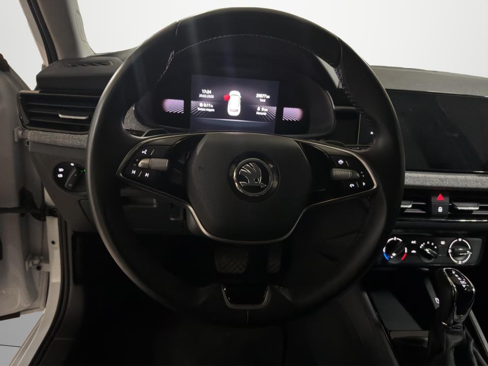 skoda-kamiq-2024-gasolina-999cc