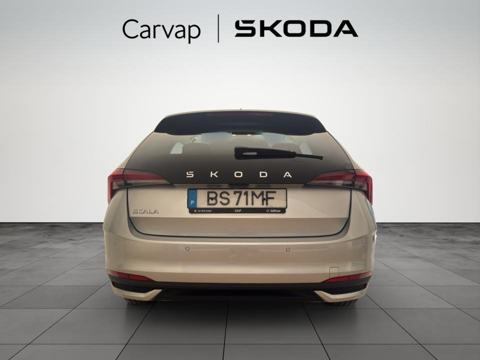 skoda-scala-2025-gasolina-999cc