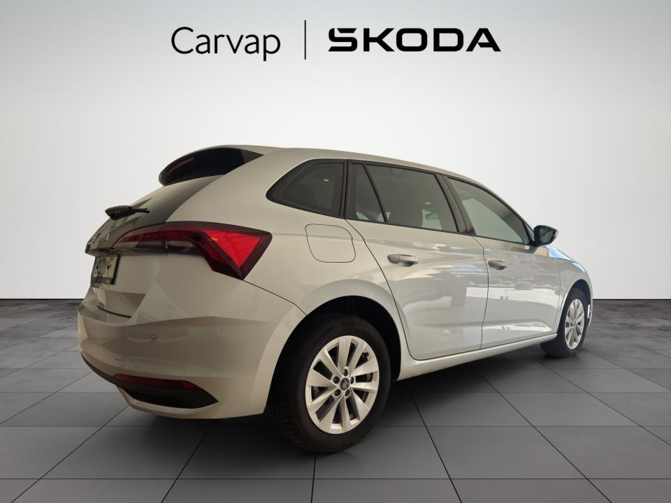 skoda-scala-2025-gasolina-999cc