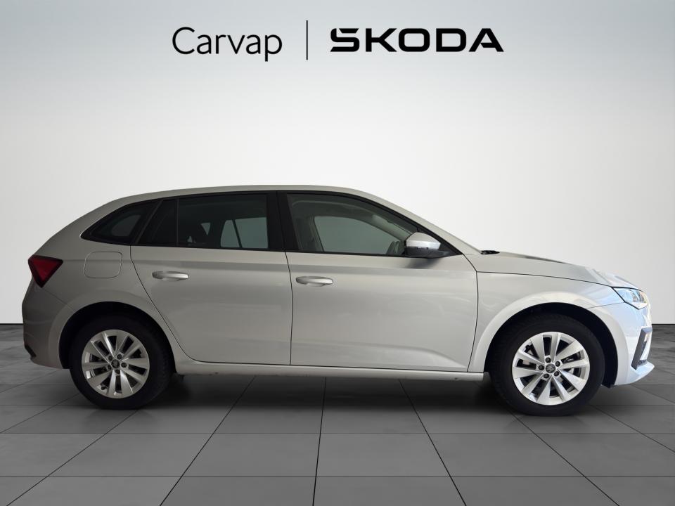 skoda-scala-2025-gasolina-999cc