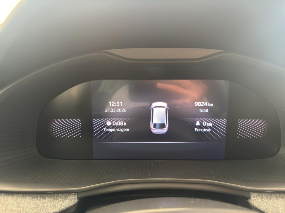 skoda-scala-2025-gasolina-999cc