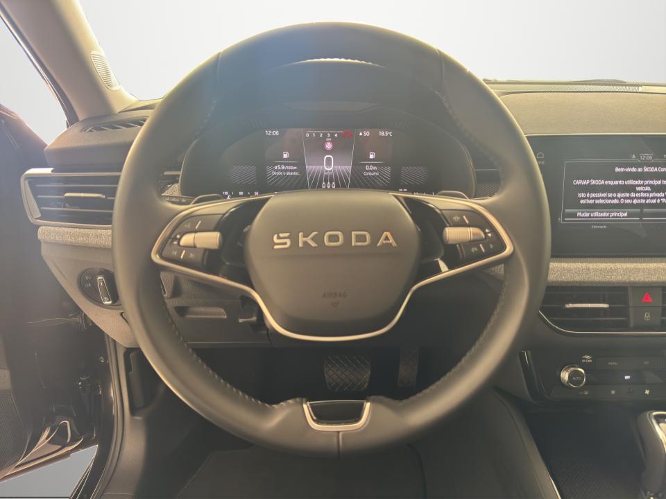 skoda-kamiq-2025-gasolina-999cc