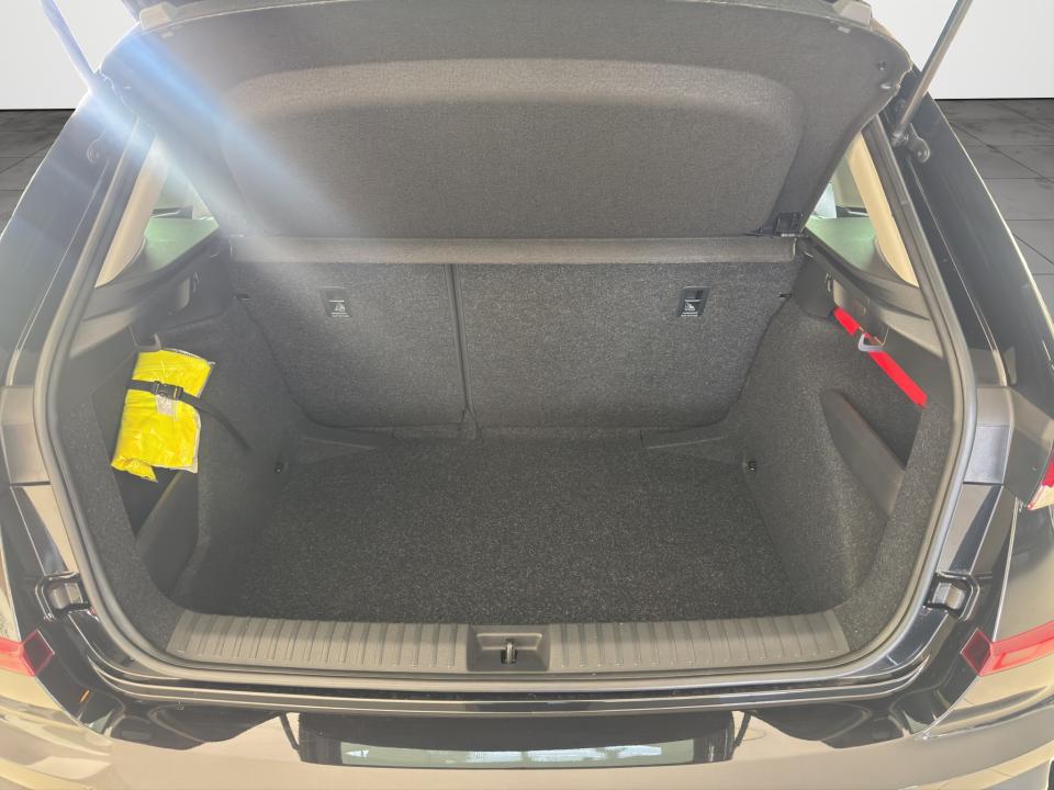 skoda-kamiq-2025-gasolina-999cc