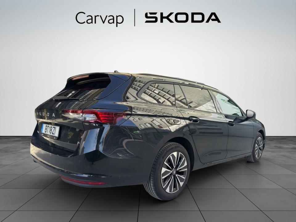 skoda-superb-2025-hibrido-1498cc