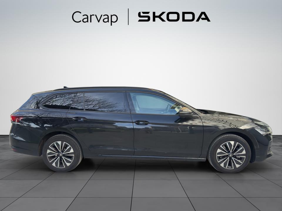 skoda-superb-2025-hibrido-1498cc
