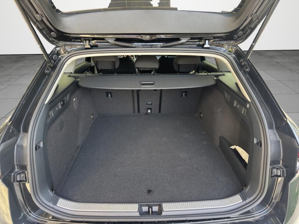 skoda-superb-2025-hibrido-1498cc