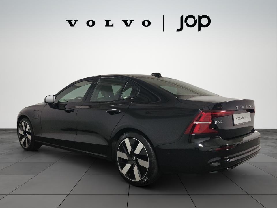 volvo-s60-2024-hibrido-1969cc