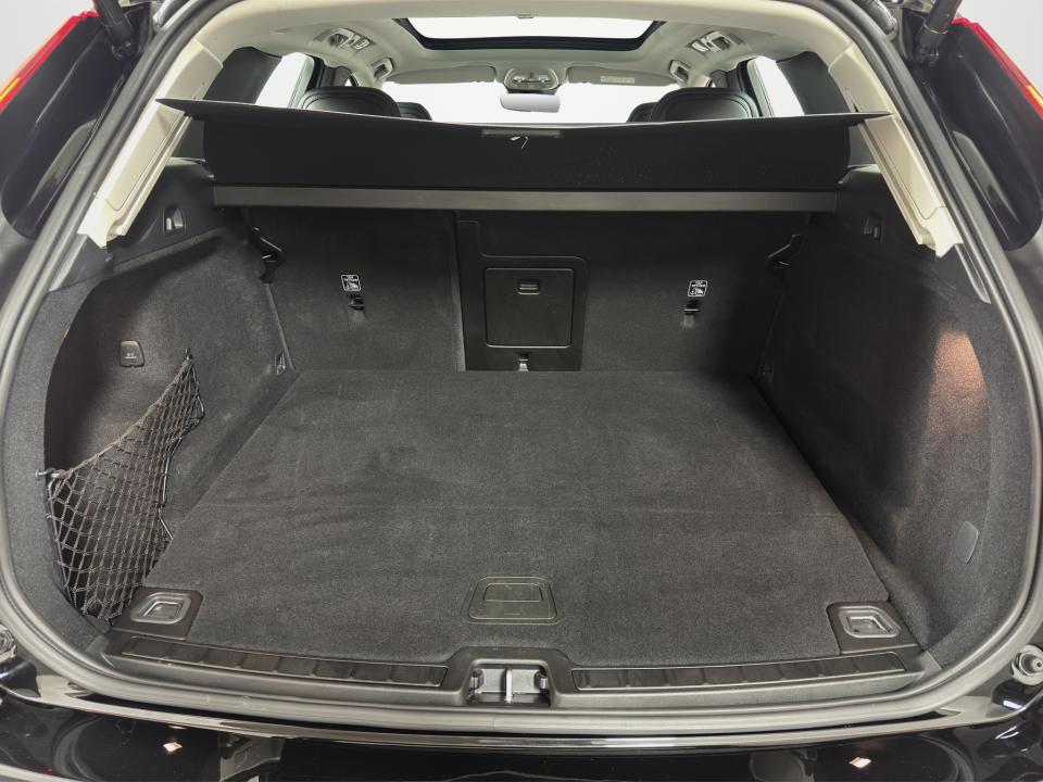volvo-xc60-2024-hibrido-1969cc
