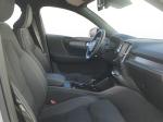 volvo-xc40-2025-gasolina-1969cc