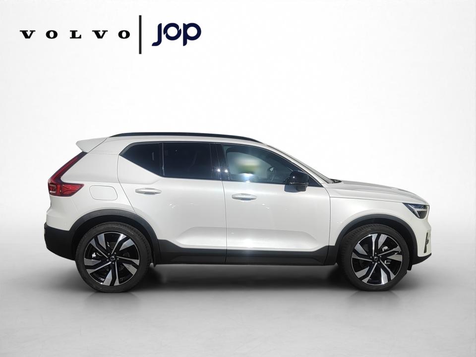 volvo-xc40-2025-gasolina-1969cc