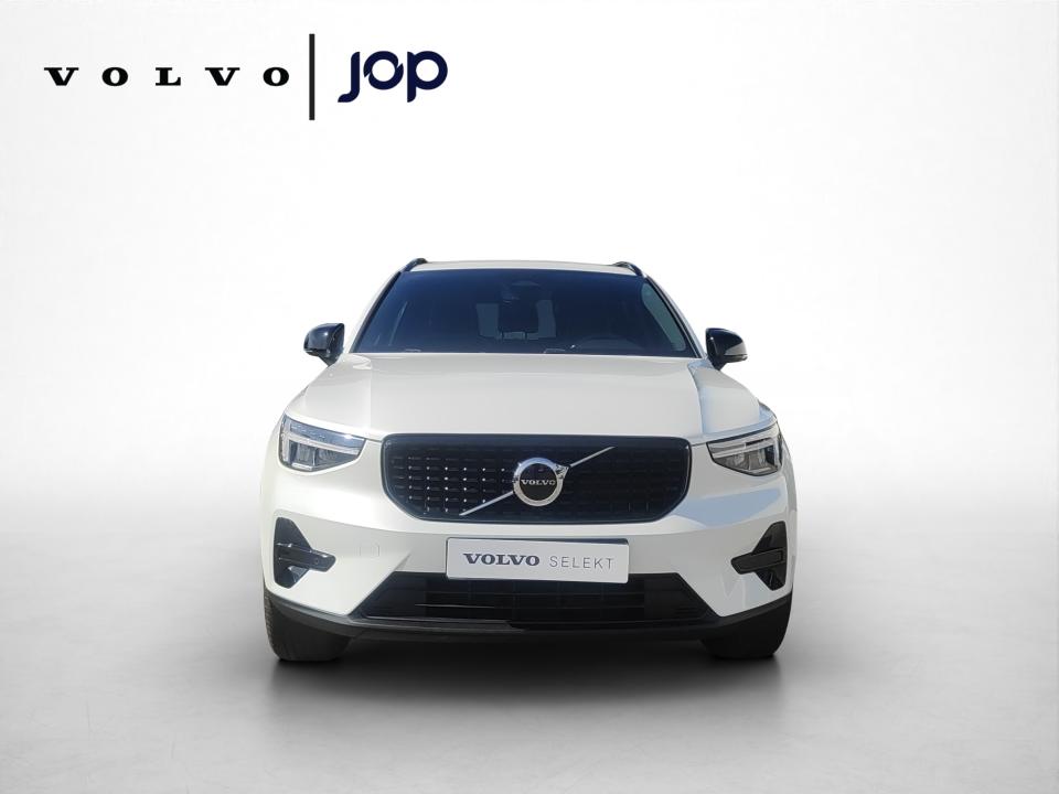 volvo-xc40-2025-gasolina-1969cc