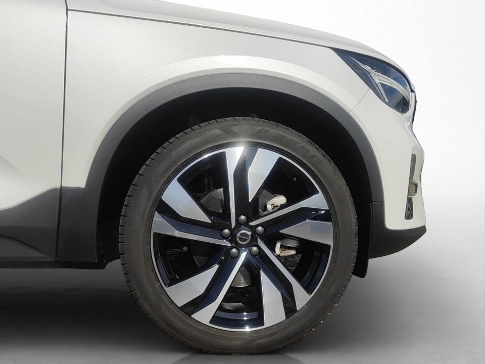 volvo-xc40-2025-gasolina-1969cc