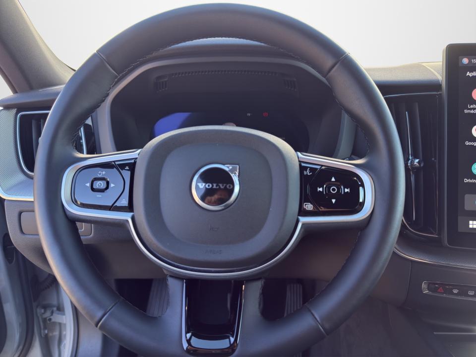 volvo-xc60-2025-hibrido-1969cc